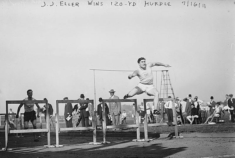 Eller_hurdles_1911