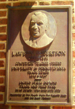 Robertson_plaque