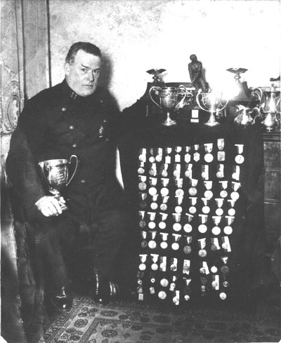 McGrath_with _medals